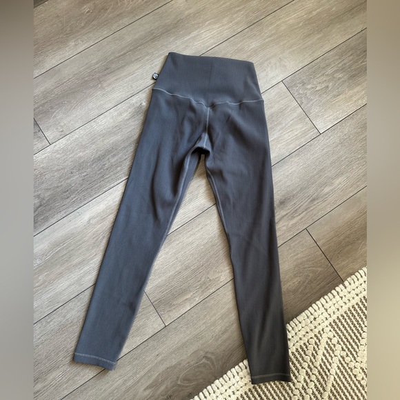 Born Primitive | Gray Color Limitless Leggings | Ribbed | Size Small - Picture 2 of 3